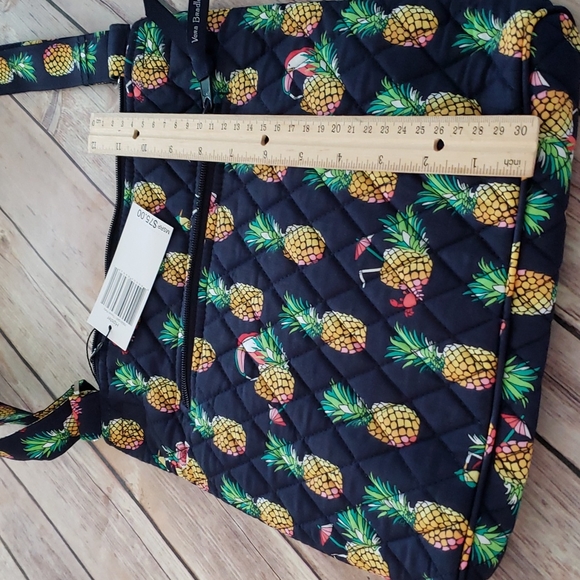 COPY - Vera bradley Hipster in toucan party - Picture 5 of 9